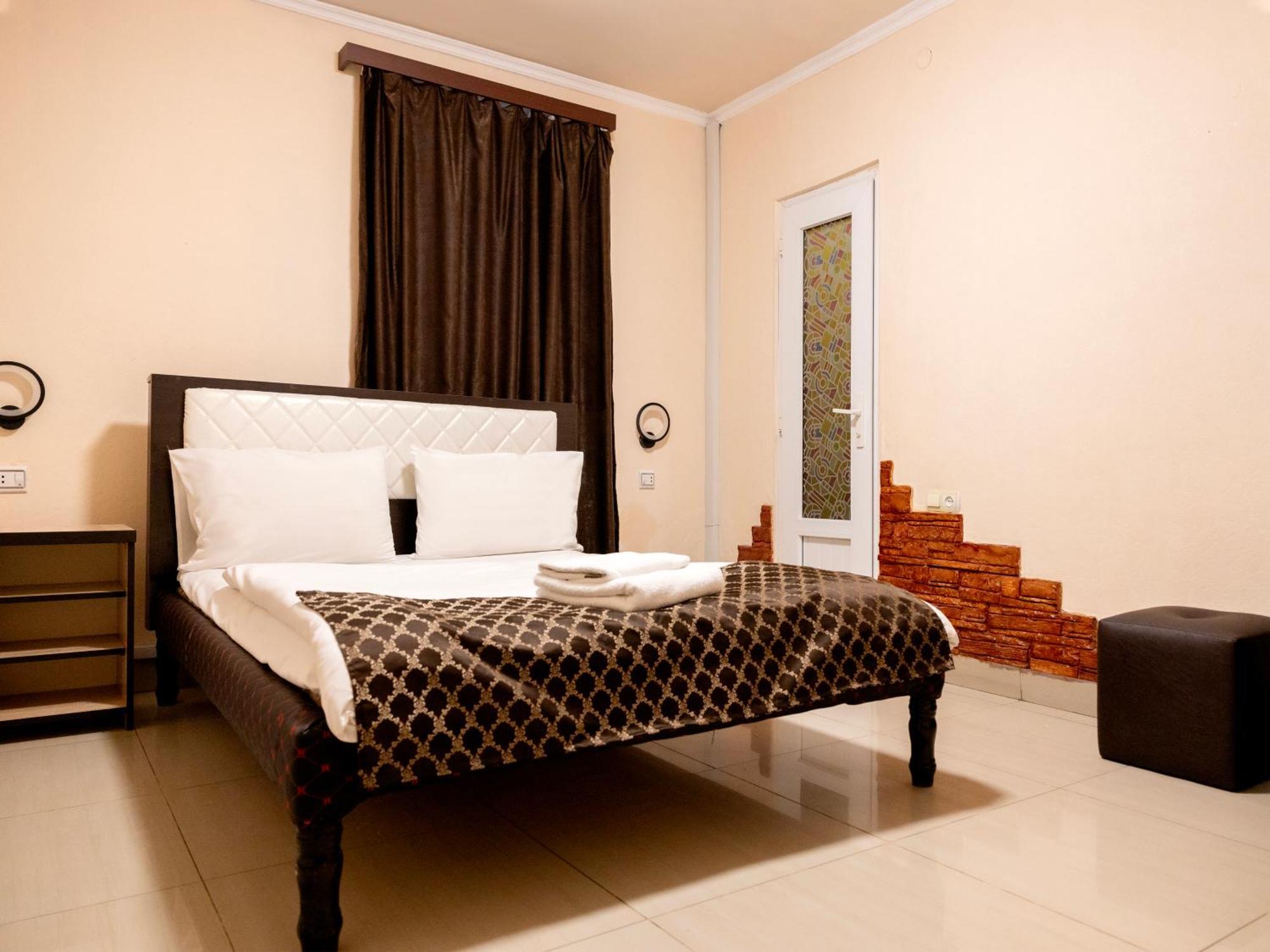 Comfort Hotel Yerevan Luaran gambar