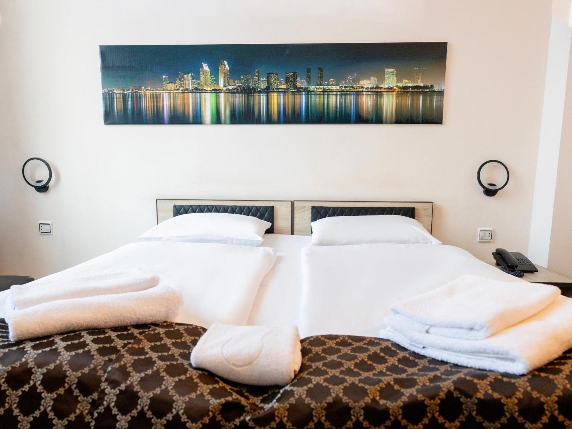 Comfort Hotel Yerevan Luaran gambar