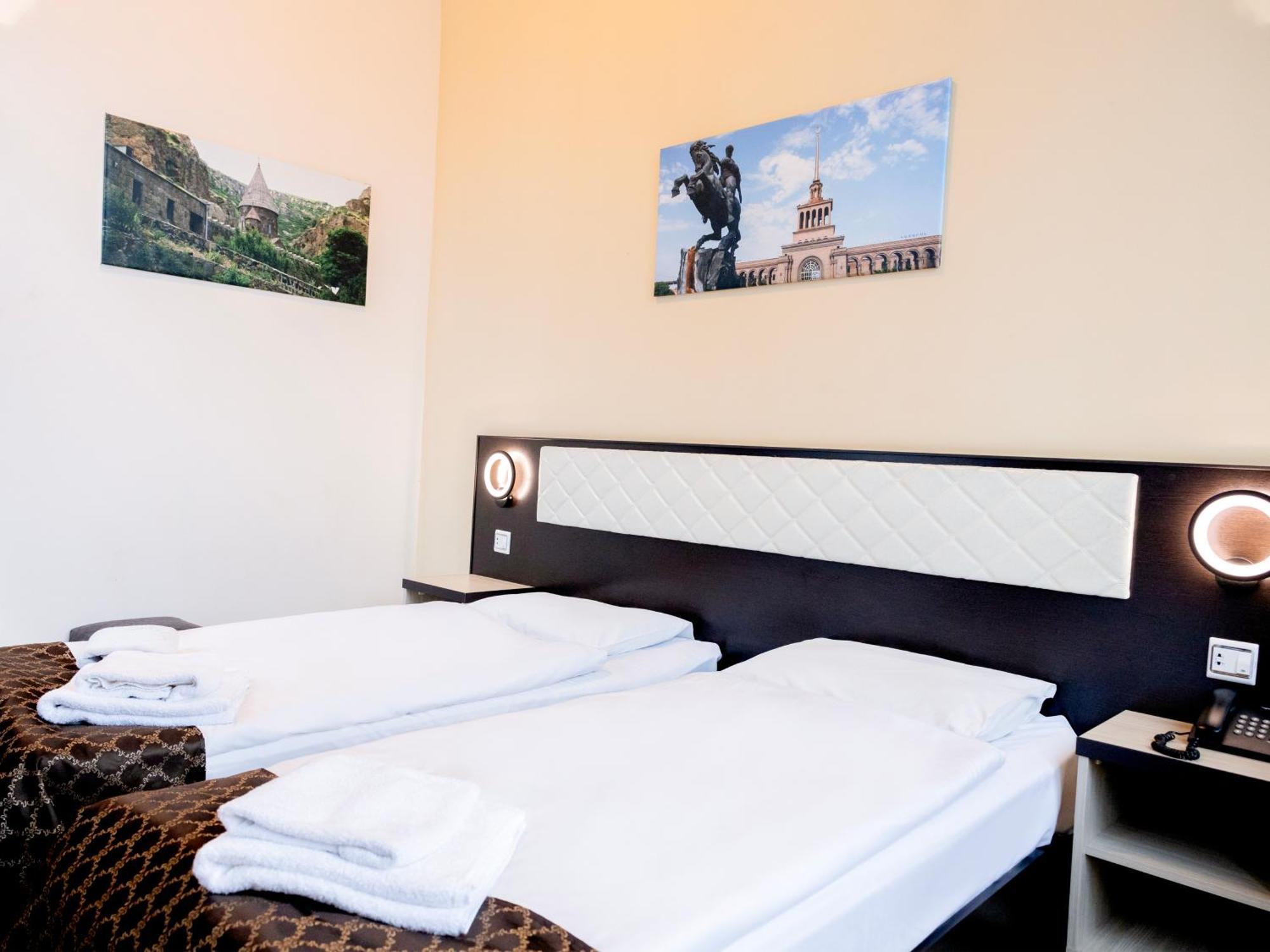 Comfort Hotel Yerevan Luaran gambar